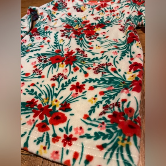 TWO Fleece 18 Month Winter Sets (two tops, two bottoms) - Picture 9 of 12